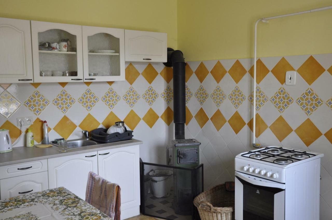 Trenčín Lately Renovated Country House מראה חיצוני תמונה
